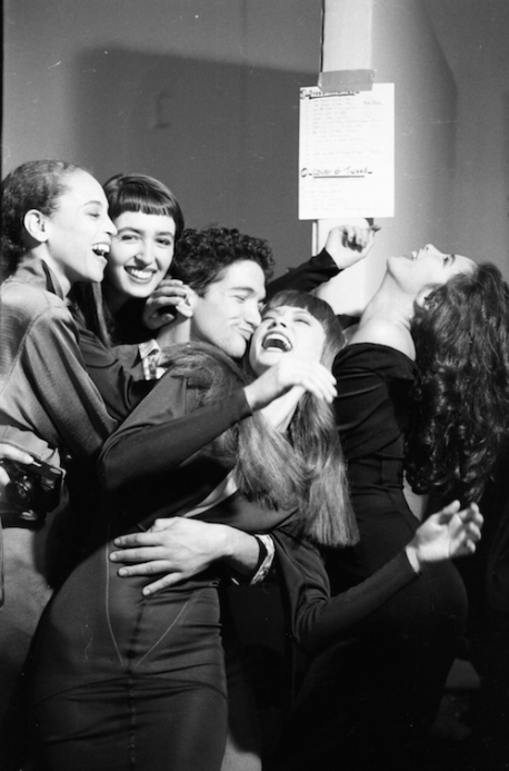 Alva Chinn, Gail Elliott, Tara Shannon and Linda Spierings backstage. 1985 rue du Parc Royal (photo Bénédicte Bro Cassard)